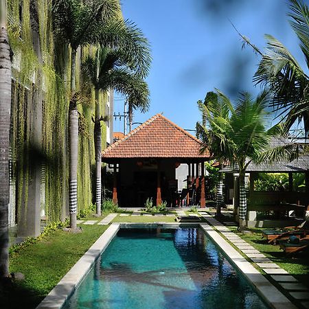 Ganga Hotel & Apartment Denpasar Eksteriør billede