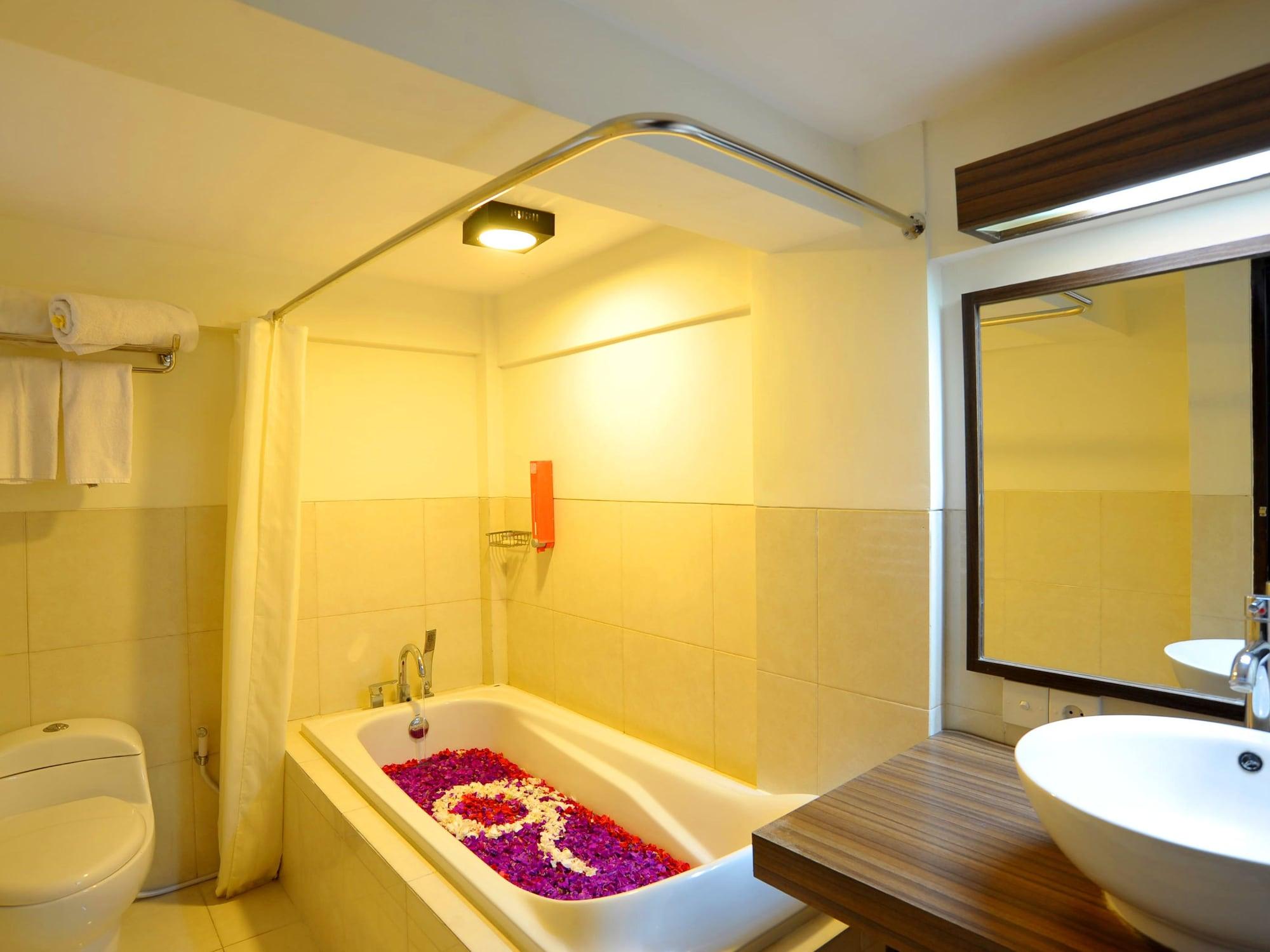 Ganga Hotel & Apartment Denpasar Eksteriør billede