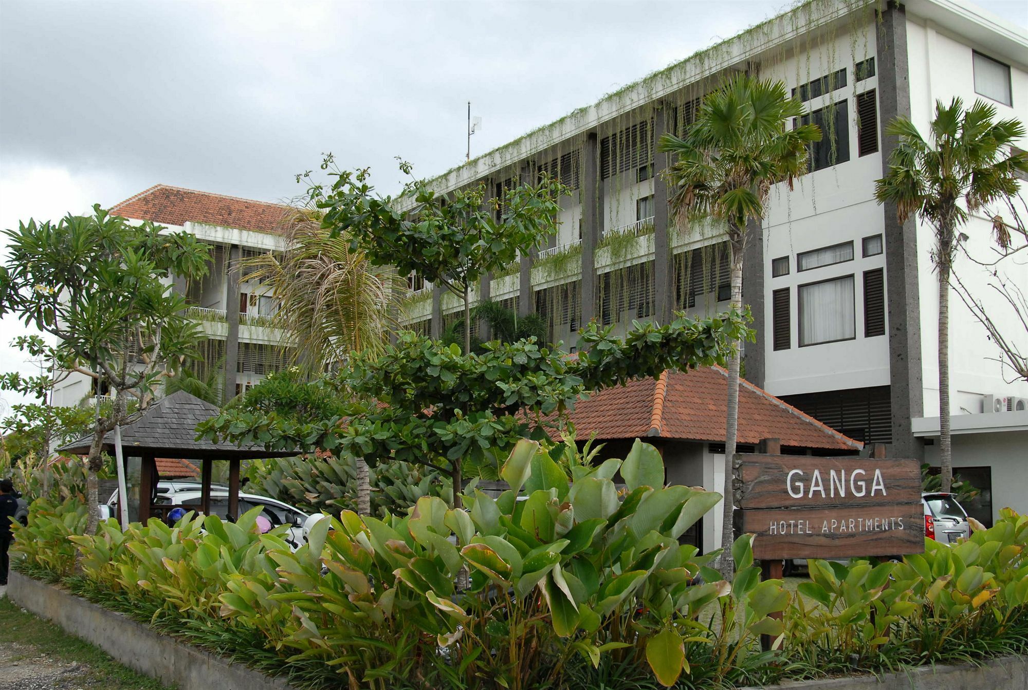 Ganga Hotel & Apartment Denpasar Eksteriør billede